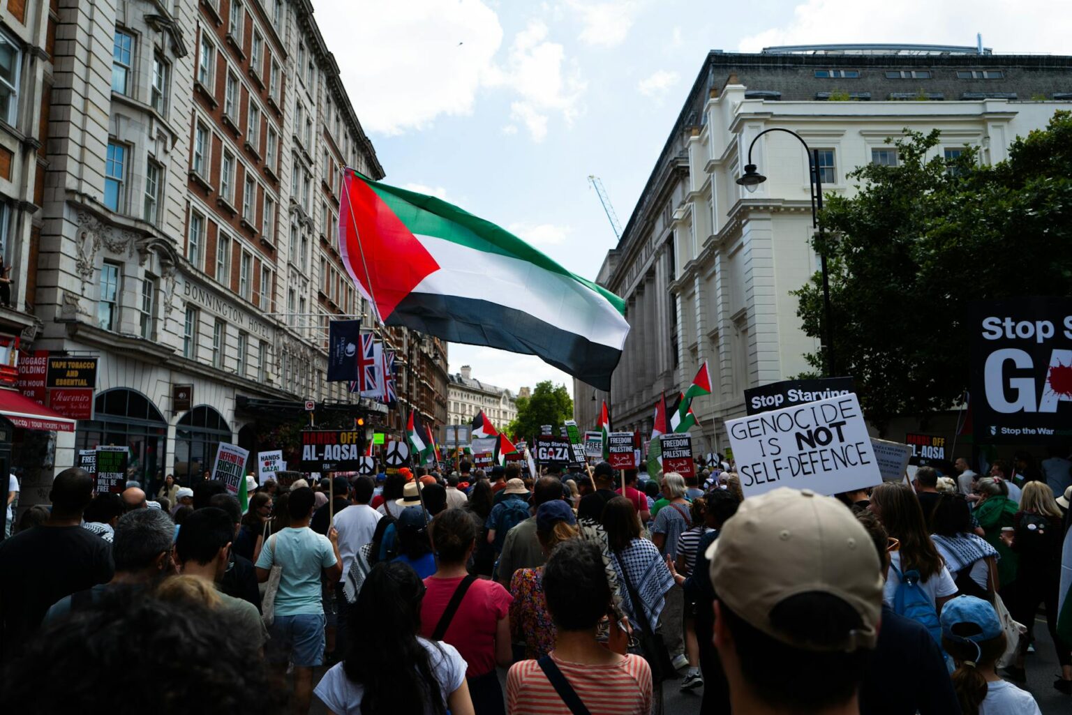 protest in london for palestinian rights